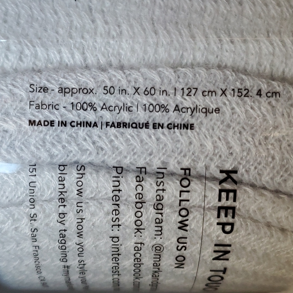 Comfy Throw - Picture 4 of 6